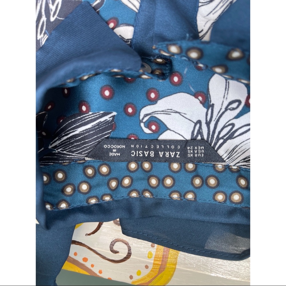 Eeuc Zara Silky Patterned Button Down Blouse - image 6